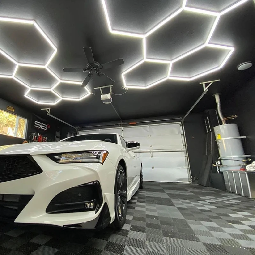 Hexagon LED világítás garázsokhoz és műhelyekhez (122x244 cm)